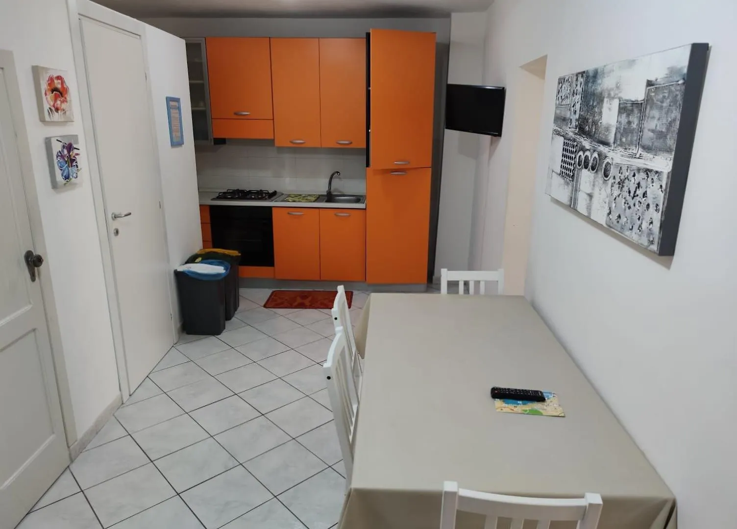 Cortile Maggiore Home Cefalu 0*,